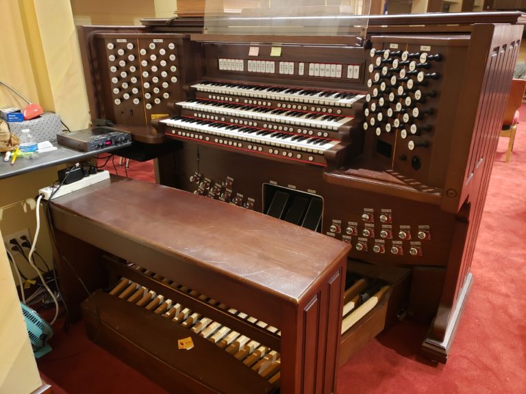 960-Rogers-Organ classified